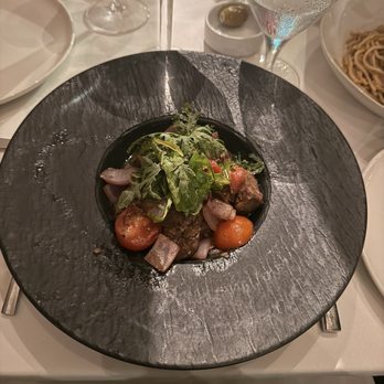 Crustacean Beverly Hills - Prime Filet Mignon Shaken Beef - Vietnamese Near Me - Beverly Hills, California Crustacean Beverly Hills - Prime Filet Mignon Shaken Beef - Vietnamese Near Me - Beverly Hills, California