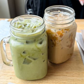 Bōm Dough - Matcha pistachio matcha latte & doce de leite latte - Breakfast & Brunch Near Me - Cambridge, Massachusetts Bōm Dough - Matcha pistachio matcha latte & doce de leite latte - Breakfast & Brunch Near Me - Cambridge, Massachusetts