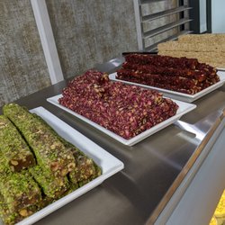Royal Sweets - Pistachio, rose leaves, pomegranate, sesame