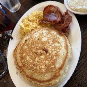 Gritz Brunch Bar - Pancake Platter - Breakfast & Brunch Near Me - Douglasville, Georgia Gritz Brunch Bar - Pancake Platter - Breakfast & Brunch Near Me - Douglasville, Georgia