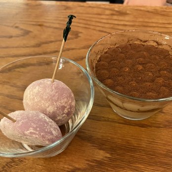 Strings Ramen - Lakeview - Mojo ice cream and tiramisu - Ramen Near Me - Chicago, Illinois Strings Ramen - Lakeview - Mojo ice cream and tiramisu - Ramen Near Me - Chicago, Illinois