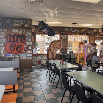 Cozy Dog Drive In - Inside - Hot Dogs Near Me - Springfield, Illinois