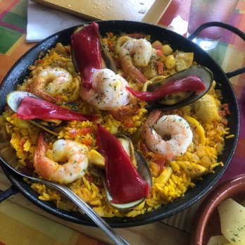 El Pimiento Restaurant - Paella Valenciana - Tapas Bars Near Me - Miami Lakes, Florida El Pimiento Restaurant - Paella Valenciana - Tapas Bars Near Me - Miami Lakes, Florida