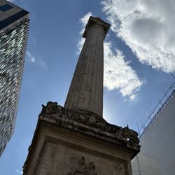 Monument to the Great Fire of London