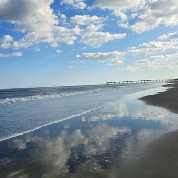 Jacksonville Beach - Gorgeous reflections - Beaches Near Me - Jacksonville Beach, Florida