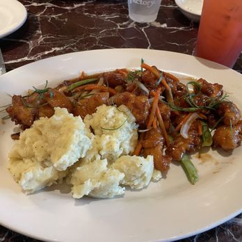 Grand Lux Cafe - Italian Near Me - Sunrise, Florida