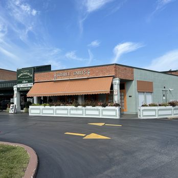 Three Tarts Bakery Cafe - the outside of the building - Bakeries Near Me - Northfield, Illinois