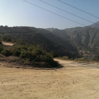 Mt. Lukens Fire Road - Hiking Near Me - La Canada Flintridge, California