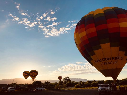 Rainbow Ryders Hot Air Balloon Co. by null