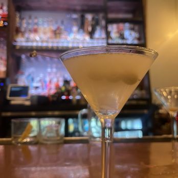 Cask Strength Bar and Kitchen - Cocktail Bars Near Me - Bakersfield, California