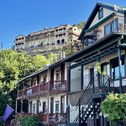 Ghost City Inn
