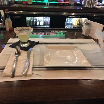 Karvers Grille - Great set up to eat at the bar. - American Near Me - Holbrook, New York Karvers Grille - Great set up to eat at the bar. - American Near Me - Holbrook, New York