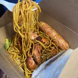 Sa'BaiDee Lao Thai Fusion Kitchen - Yakisoba with more spicy lao sausage