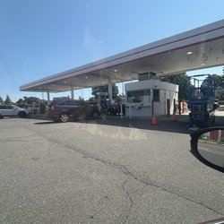 BJ's Gas