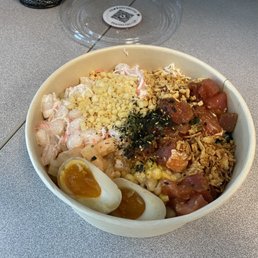 Build-your-own poke.
