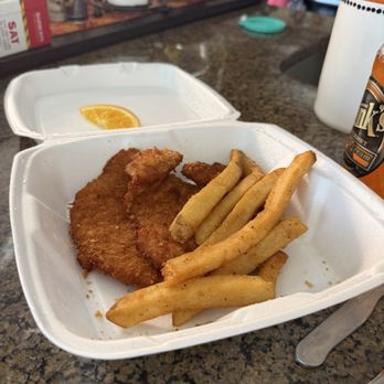 Das Schnitzel Haus - Pork schnitzel and fries - German Near Me - Parma, Ohio