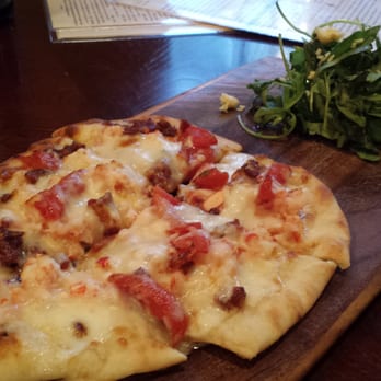 Parallel Wine and Whiskey Bar - Lobster Flatbread - Wine Bars Near Me - Ashburn, Virginia Parallel Wine and Whiskey Bar - Lobster Flatbread - Wine Bars Near Me - Ashburn, Virginia
