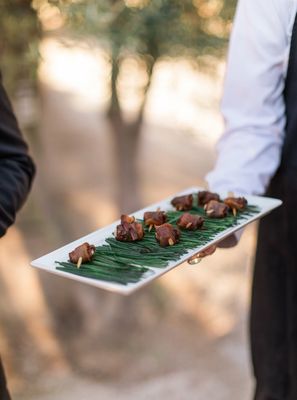 Chefs Table Catering by null