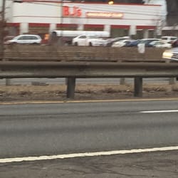 BJ's Wholesale Club - BJ's Building