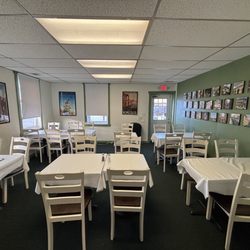 Franco the Foodie - Dining area