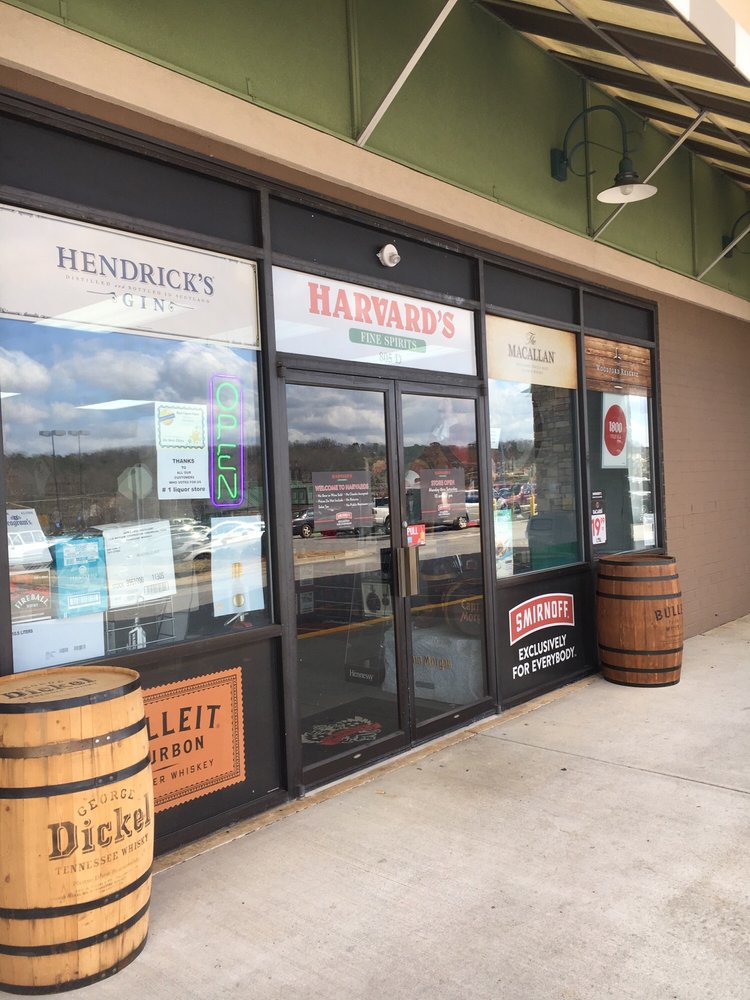 HARVARD LIQUOR AND WINE Updated September 2024 805 W Wade Hampton