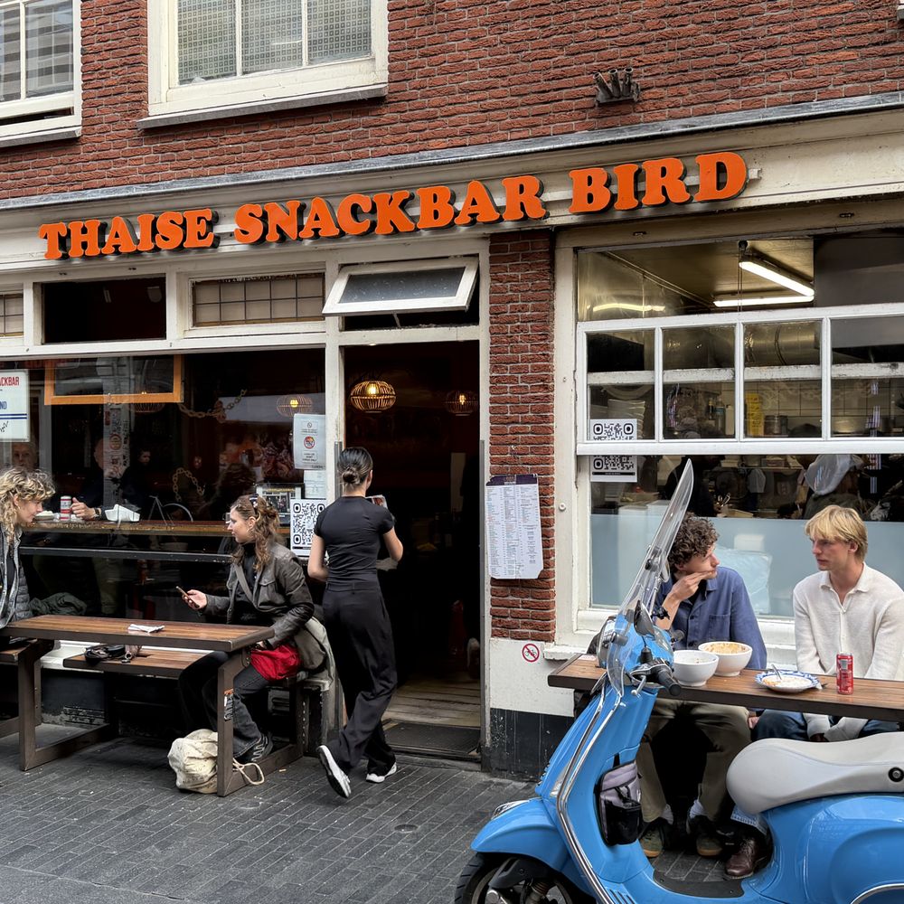 Thaise Snackbar Bird - outside seating - Thai Near Me - Amsterdam, New Hampshire Thaise Snackbar Bird - outside seating - Thai Near Me - Amsterdam, New Hampshire
