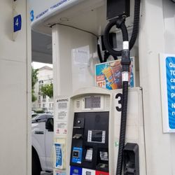 ampm - Gas Pump  5-13-2019