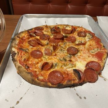 Modern Apizza - Pepperoni Pizza with Mushrooms - Pizza Near Me - New Haven, Connecticut