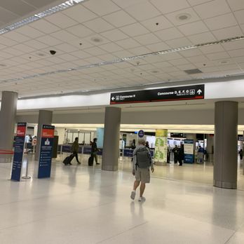 Delta Airlines - Delta - Airlines Near Me - Miami, Florida Delta Airlines - Delta - Airlines Near Me - Miami, Florida