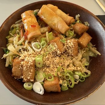 Liu Lin - Lin Bowl - Vegan Near Me - Brussel, BRU