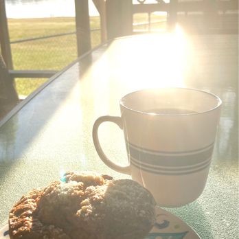 Honey’s Kitchen - a muffin and a cup of coffee - Cafes Near Me - Zavalla, Texas Honey’s Kitchen - a muffin and a cup of coffee - Cafes Near Me - Zavalla, Texas