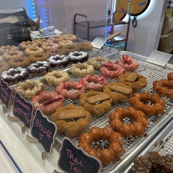 Dulce Mochi - donuts - Donuts Near Me - Sherman Oaks, California