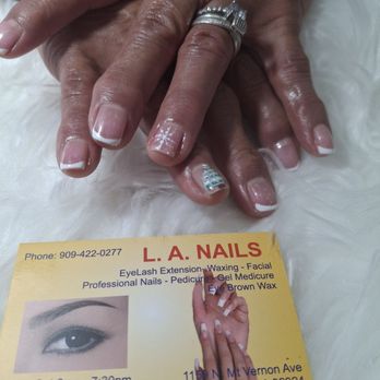 LA Nails - Pricios Buenos y pedicur siempre venido aquí yo ya estoy lista para las fiestas venga aquí felices fiestas - Nail Salons Near Me - Colton, California