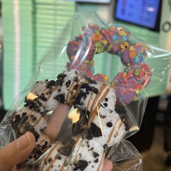 Dochi - Donuts Near Me - Tukwila, Washington Dochi - Donuts Near Me - Tukwila, Washington