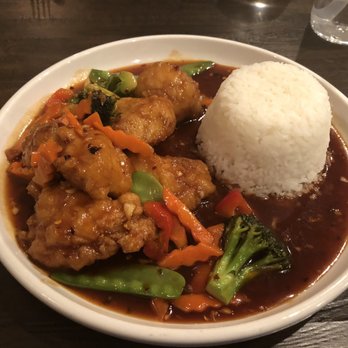 Mekhong Thai Wells - General Thai chicken - Thai Near Me - Wells, Maine