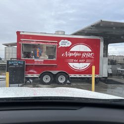 Napkins BBQ - In the 76 gas station parking lot just off the 99 freeway