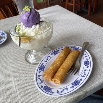 CARiN de RiA - Halo halo and Turon - Filipino Near Me - Encinitas, California