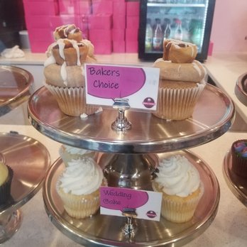 SmallCakes - Aurora - Cupcakes Near Me - Aurora, Illinois