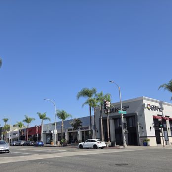 Downtown Alhambra - Local Flavor Near Me - Alhambra, California Downtown Alhambra - Local Flavor Near Me - Alhambra, California