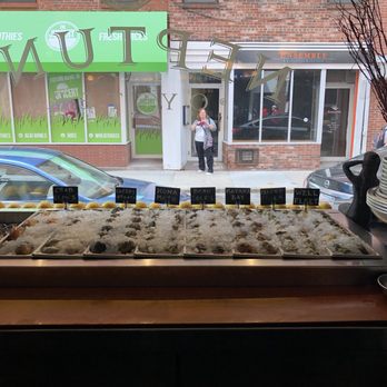 Neptune Oyster - Mmmmm fresh oysters - Seafood Near Me - Boston, Massachusetts Neptune Oyster - Mmmmm fresh oysters - Seafood Near Me - Boston, Massachusetts