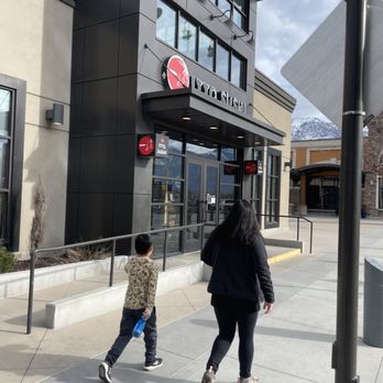 Itto Sushi - Sushi Bars Near Me - Orem, Utah