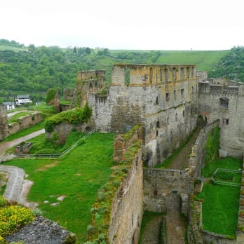 Schloss Rheinfels - Burg Rheinfels castle ruins - Hotels Near Me - St. Goar, RP Schloss Rheinfels - Burg Rheinfels castle ruins - Hotels Near Me - St. Goar, RP
