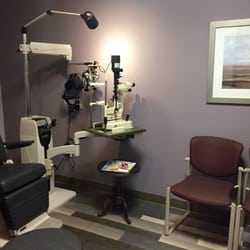 Dr Hernandez Optometry - Exam room
