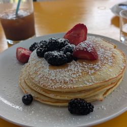 Hangar B Eatery - Lemon ricotta pancakes