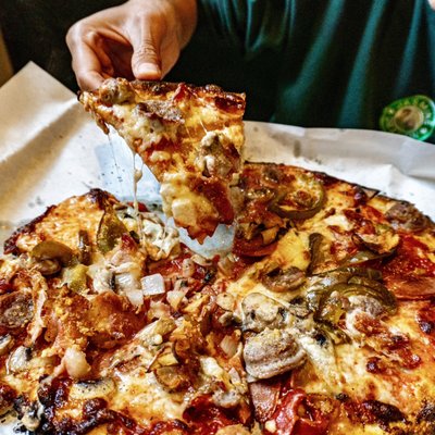 Frank Pepe Pizzeria Napoletana by null
