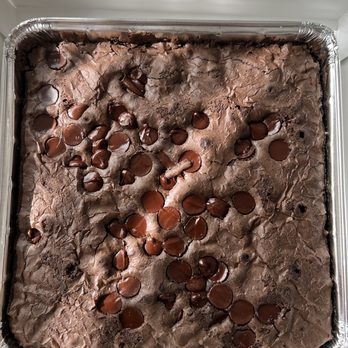Pizza Hut - Chocolate Brownie Dessert - Pizza Near Me - Sun City Center, Florida