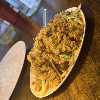 Holy Basil - Thai Near Me - Los Angeles, California