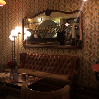 Lolina Vintage Café - Decor - Cafeteria Near Me - Madrid, M Lolina Vintage Café - Decor - Cafeteria Near Me - Madrid, M