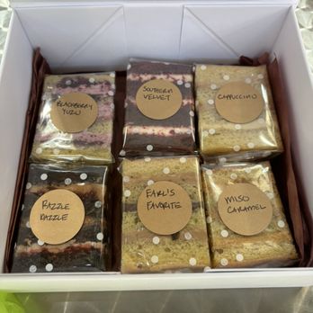 Nosh Desserts - The Nosh Desert Cake Sampler Box - Custom Cakes Near Me - Nashville, Tennessee Nosh Desserts - The Nosh Desert Cake Sampler Box - Custom Cakes Near Me - Nashville, Tennessee