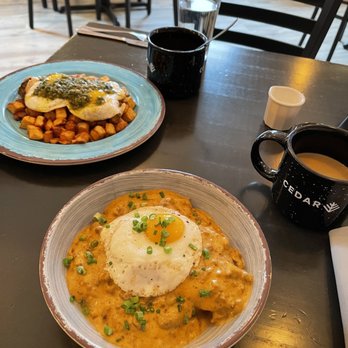 Cedar - Biscuit bowl with lamb gravy - Breakfast & Brunch Near Me - Covington, Kentucky